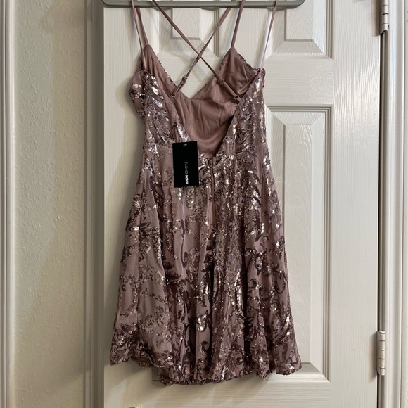Fashion nova women’s No Rules Sequin Mini Dress -  color Mauve - Picture 9 of 14